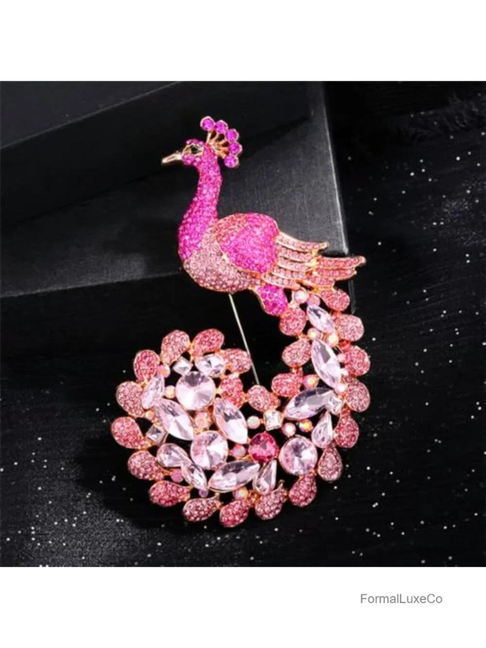 Elegant Gold-Plated Peacock Brooch with Sparkling Rhinestone Crystals for Women
